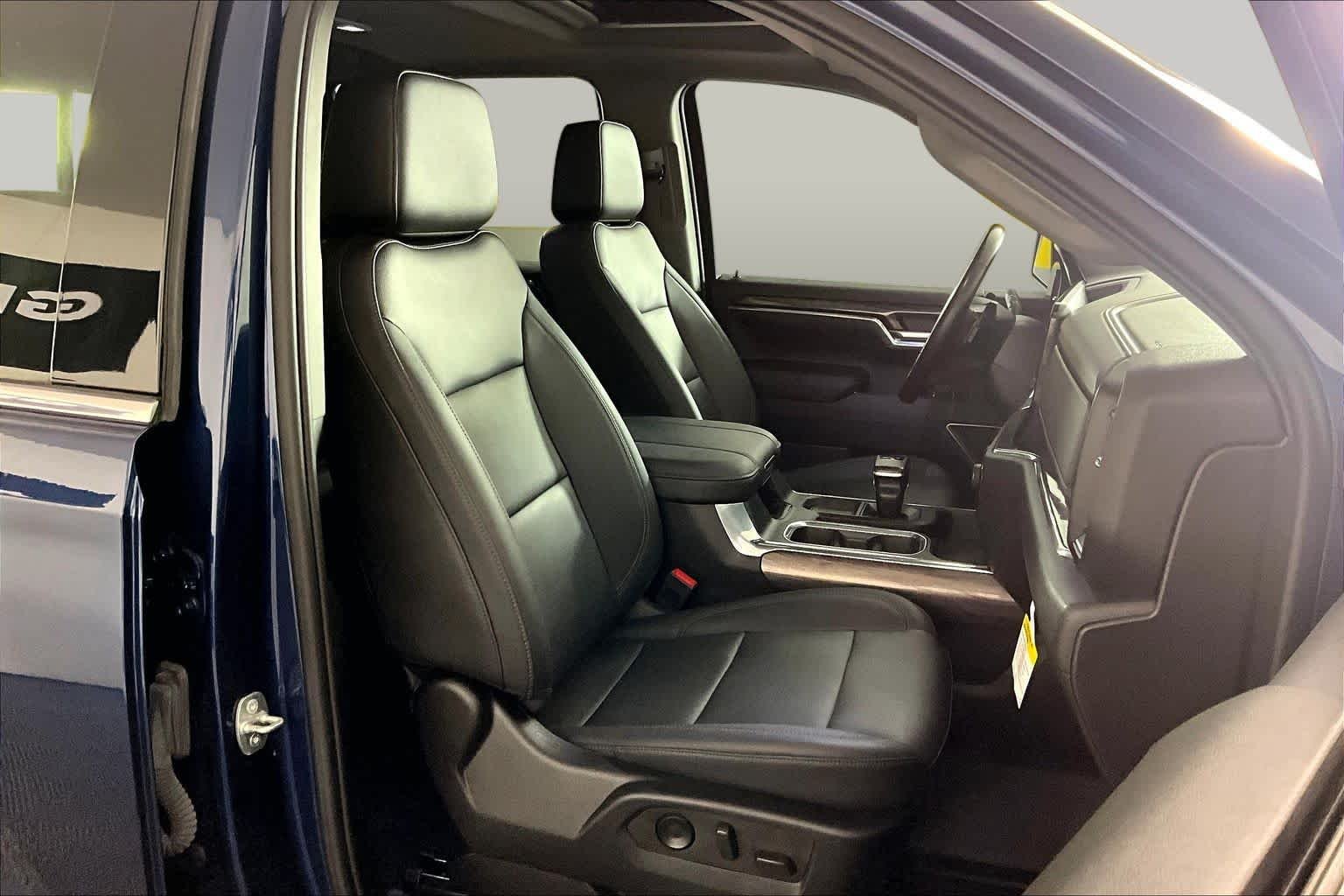 Used 2023 Northsky Blue Metallic Chevrolet LTZ image 9