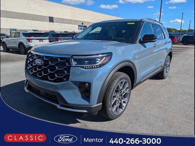 2027 Ford Explorer Platinum™