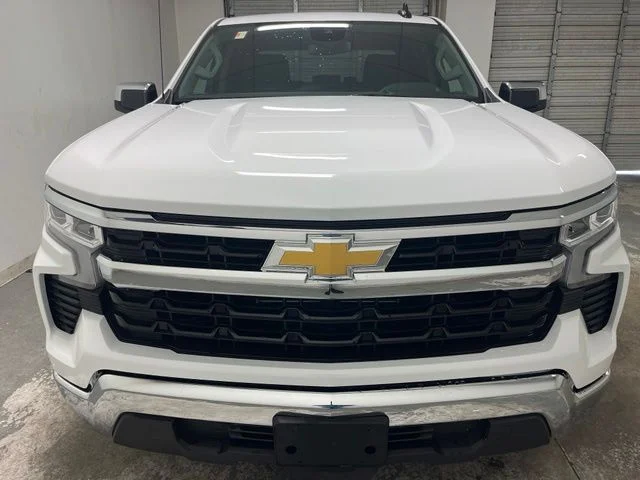 Used 2026 White Chevrolet LT image 2