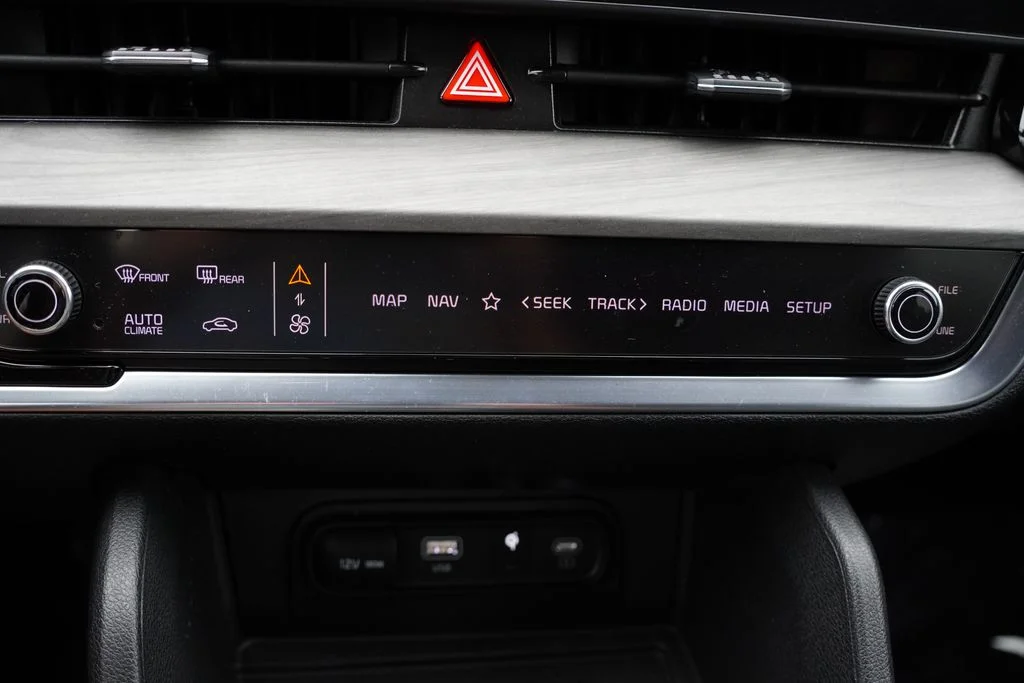 Used 2024 Gravity Gray Kia X-Line image 26