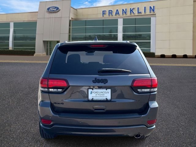Certified Used 2019 Gray Jeep Altitude image 6