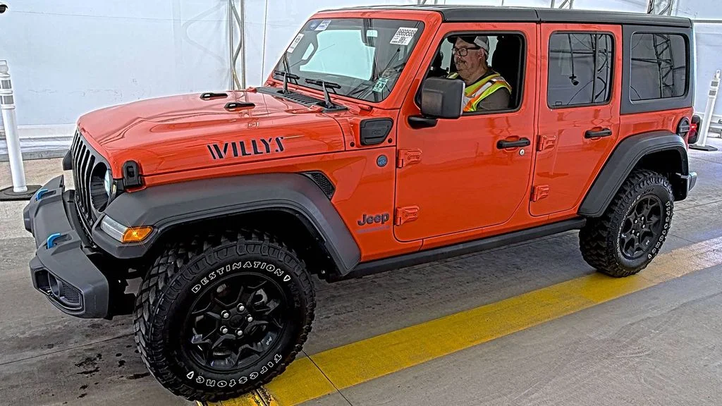 Used 2023  Jeep Willys 4xe image 1