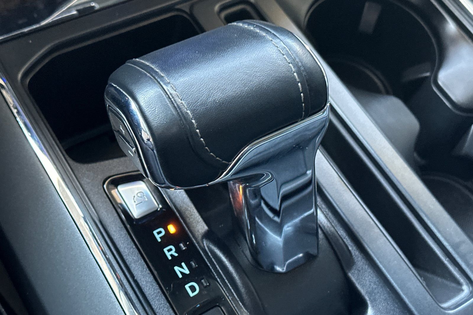 Used 2022 Blue Ford Lariat image 22