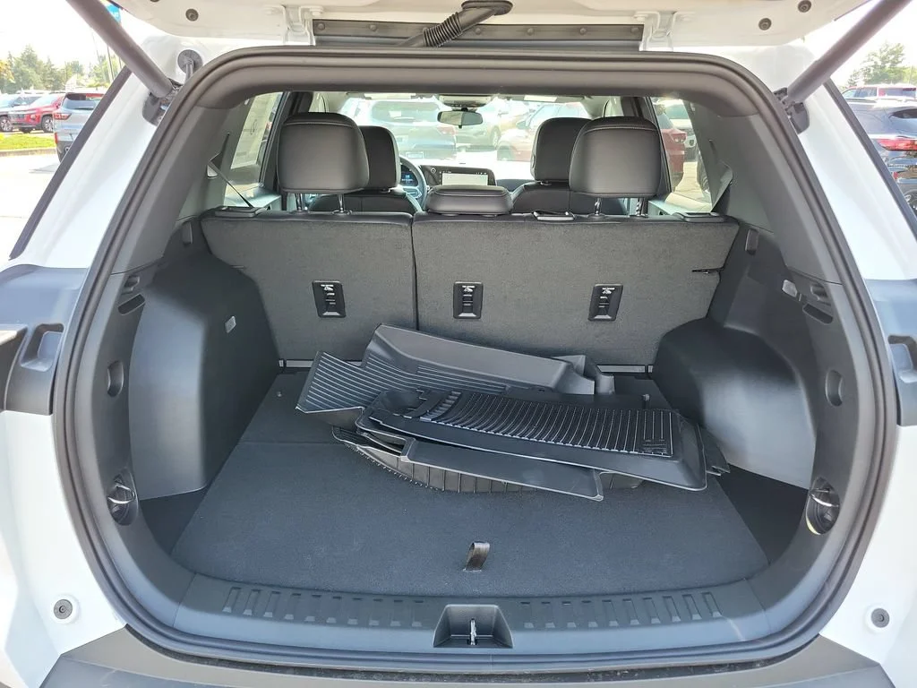2027 Chevrolet Equinox LT - Photo 26