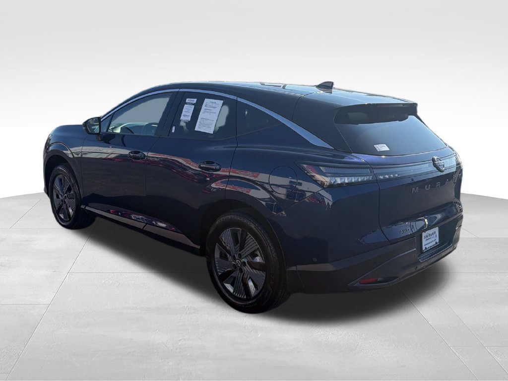 Used 2025 Blue Nissan SL image 4