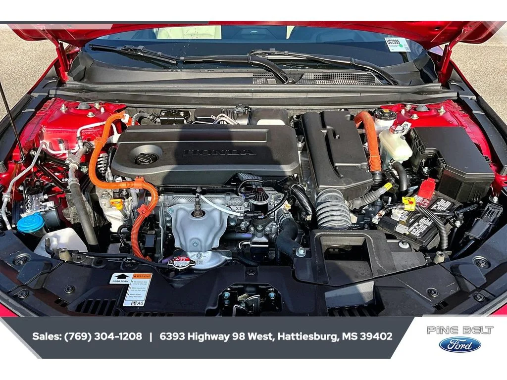 Used 2025 Red Honda Touring image 8