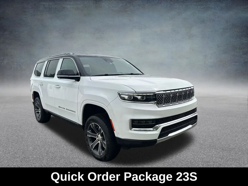 Used 2023 White Jeep Base image 9