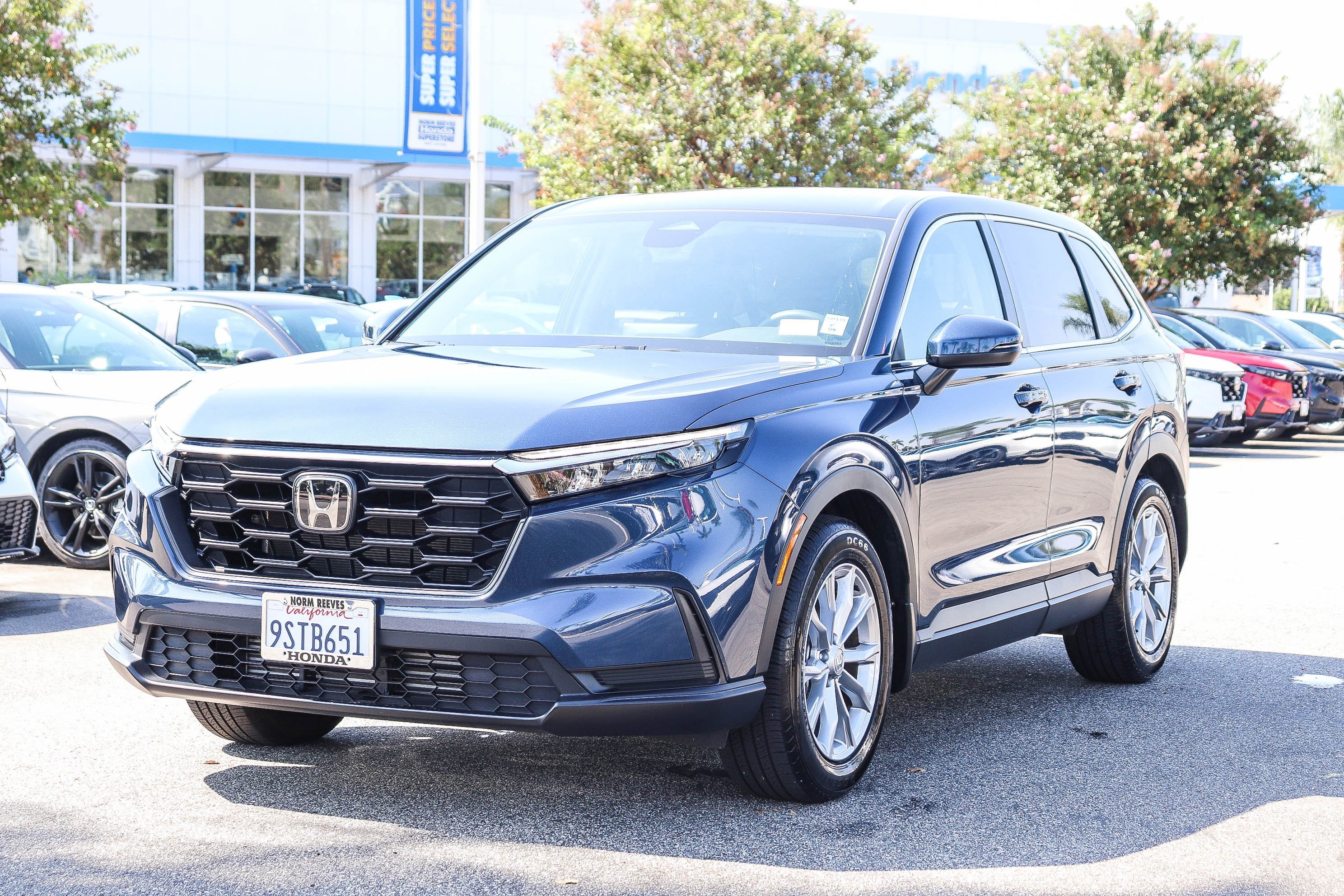2025 Honda CR-V LX - Photo 38