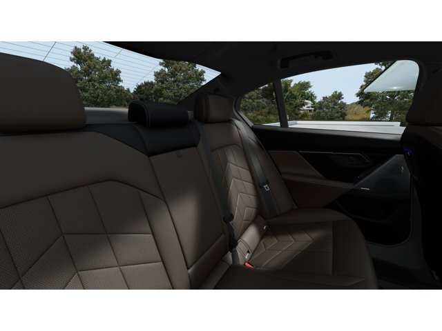New 2027 Mineral White Metallic BMW 530i image 12