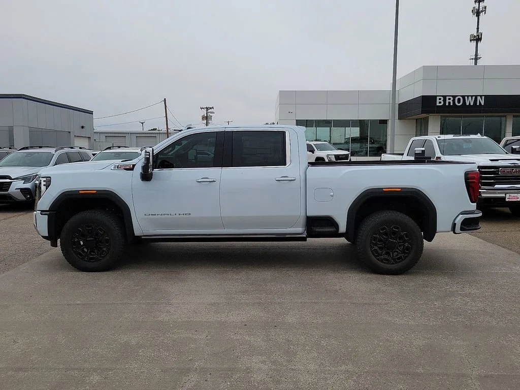 2026 GMC Sierra 2500HD Denali - Photo 6