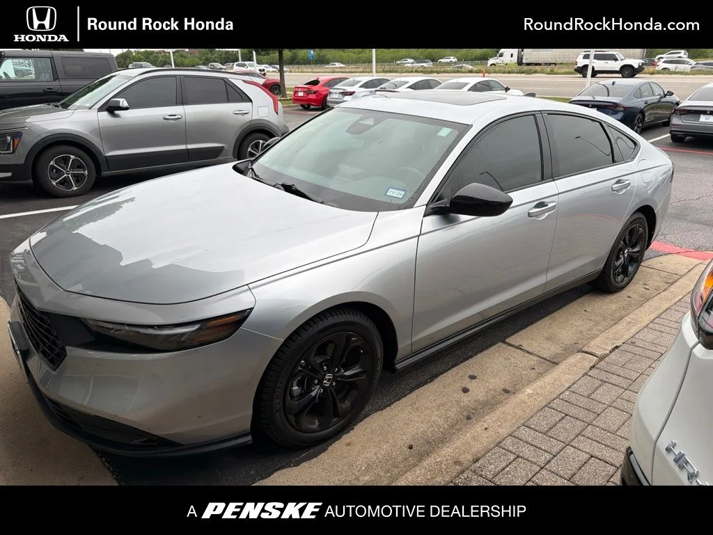 2025 Honda Accord 1.5T SE CVT's photo