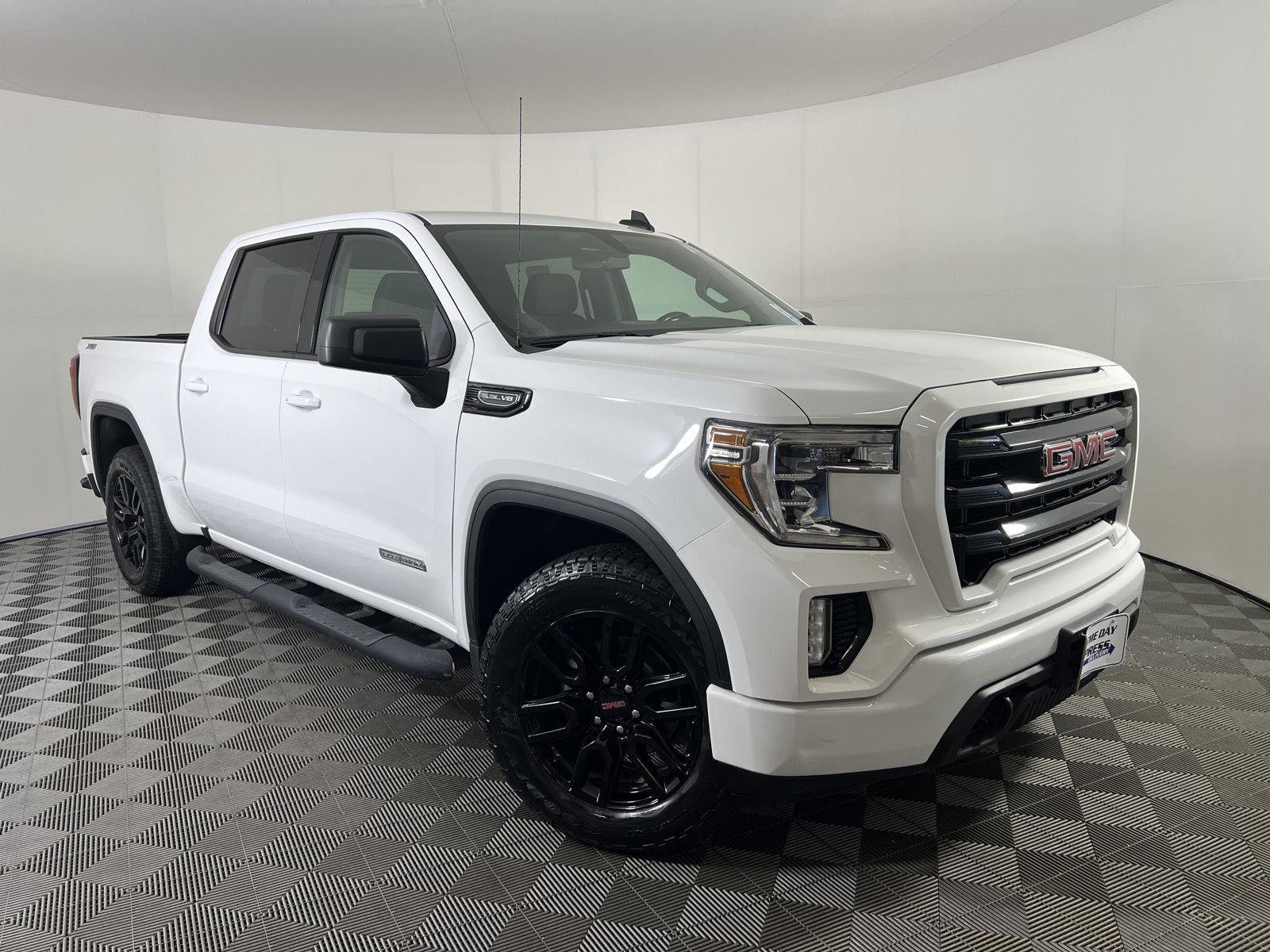 Used 2021 Summit White GMC Elevation image 1