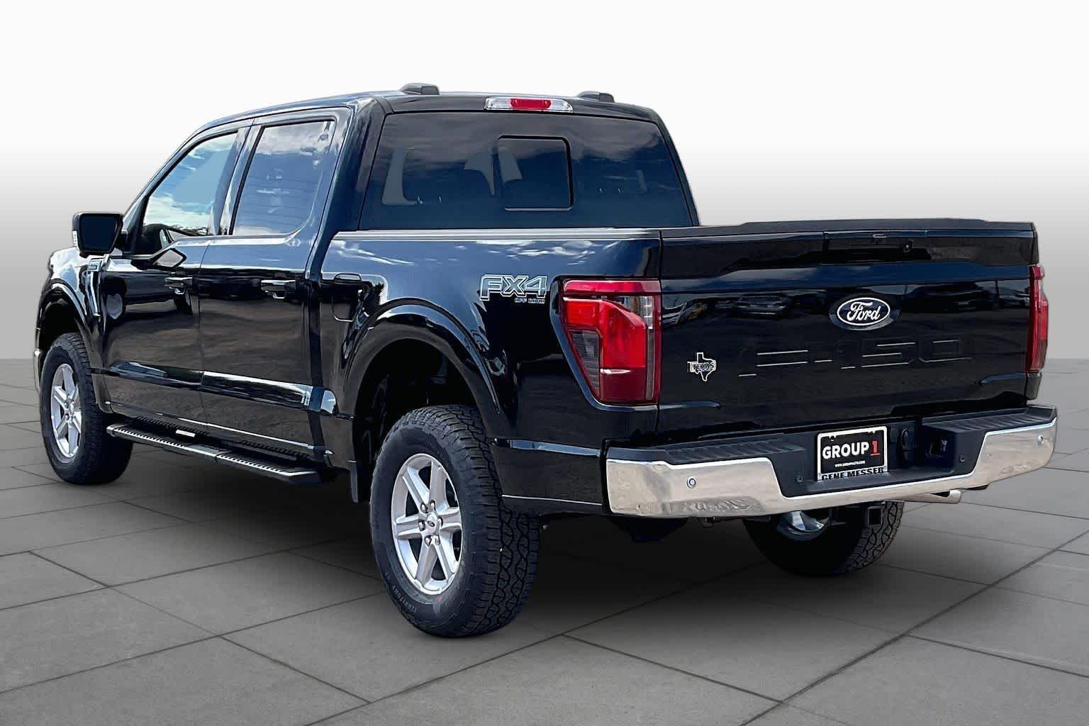 New 2026 Agate Black Metallic Ford XLT image 12