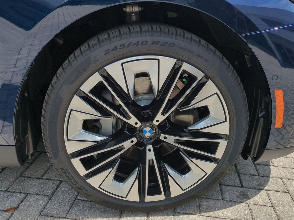 New 2027 Blue BMW 530i xDrive image 11