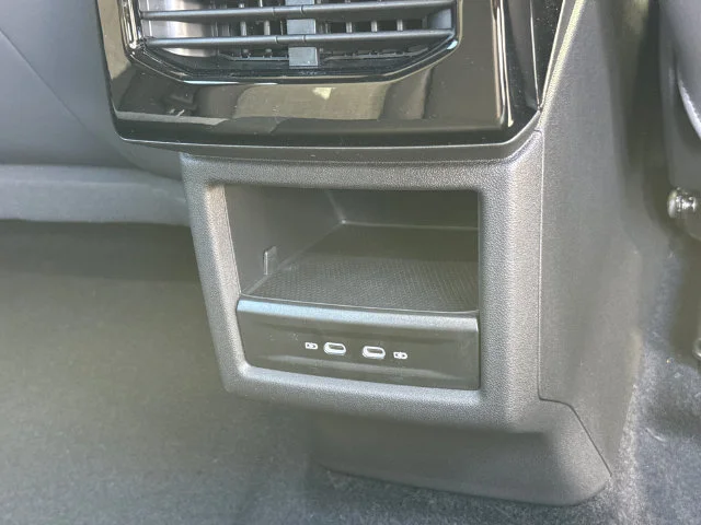 2026 Volkswagen ID.4 PRO - Photo 24