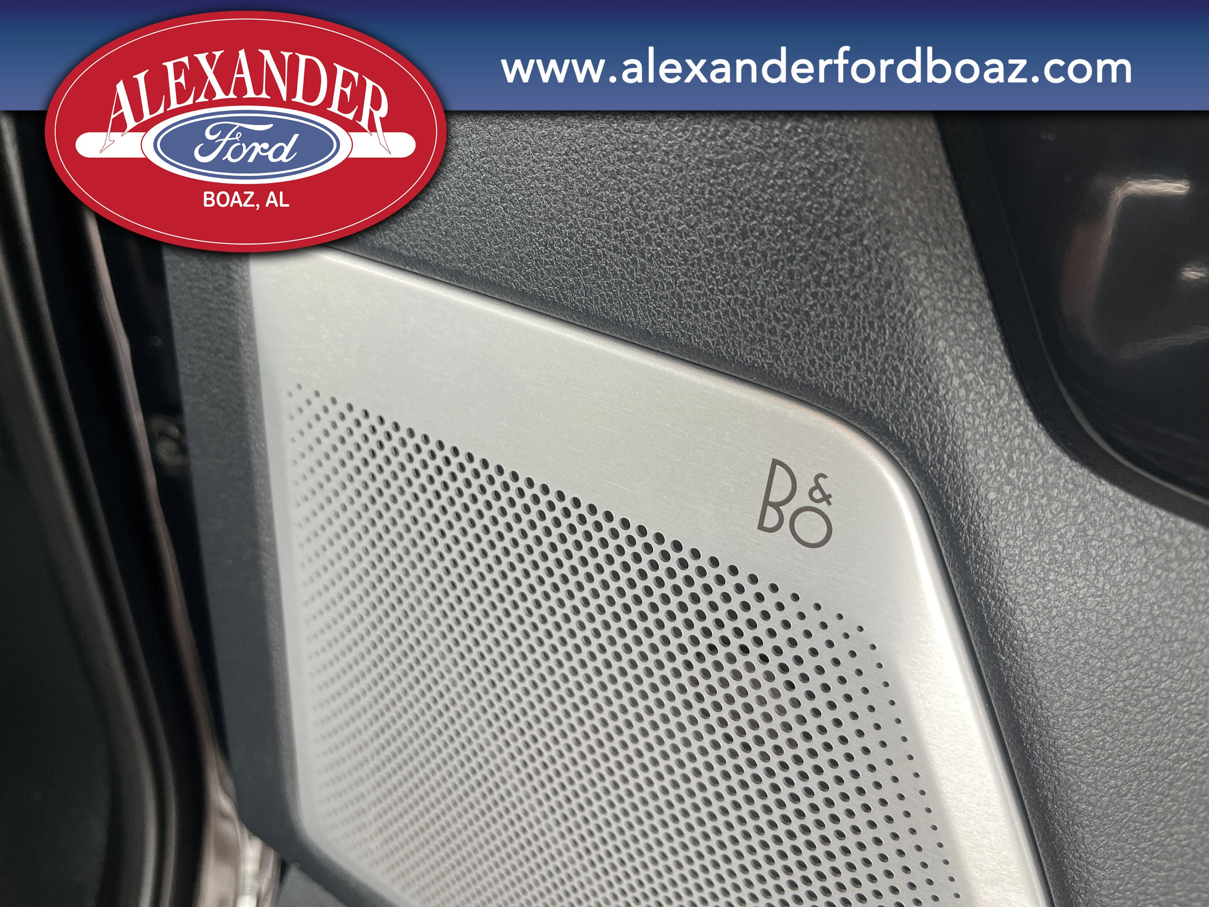 Used 2025 Black Ford Platinum image 21