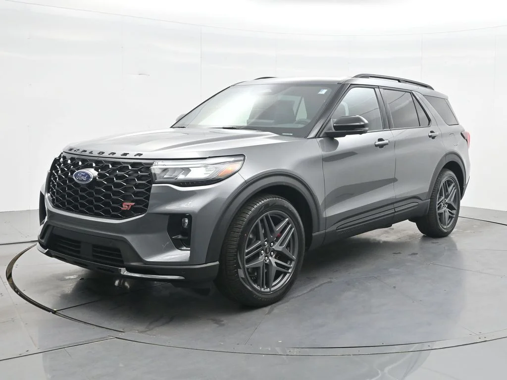 2026 Ford Explorer ST 4WD's photo