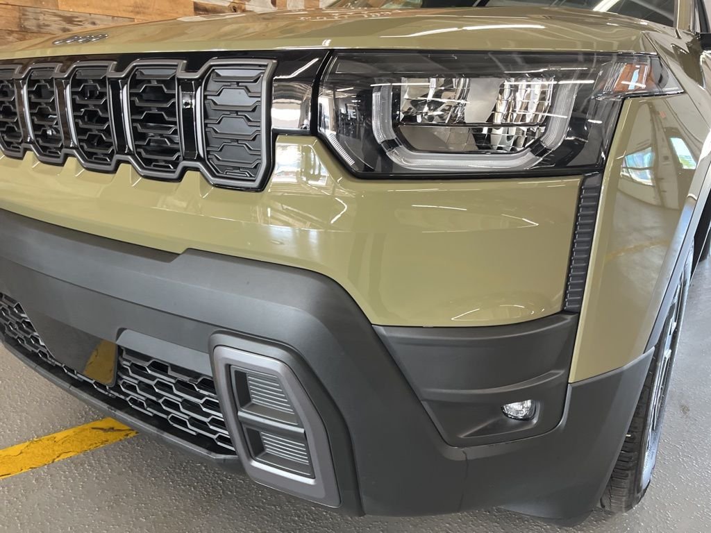 New 2026 41 Exterior Paint Jeep Laredo image 10