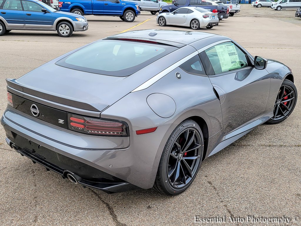 2025 Nissan Z Performance - Photo 7