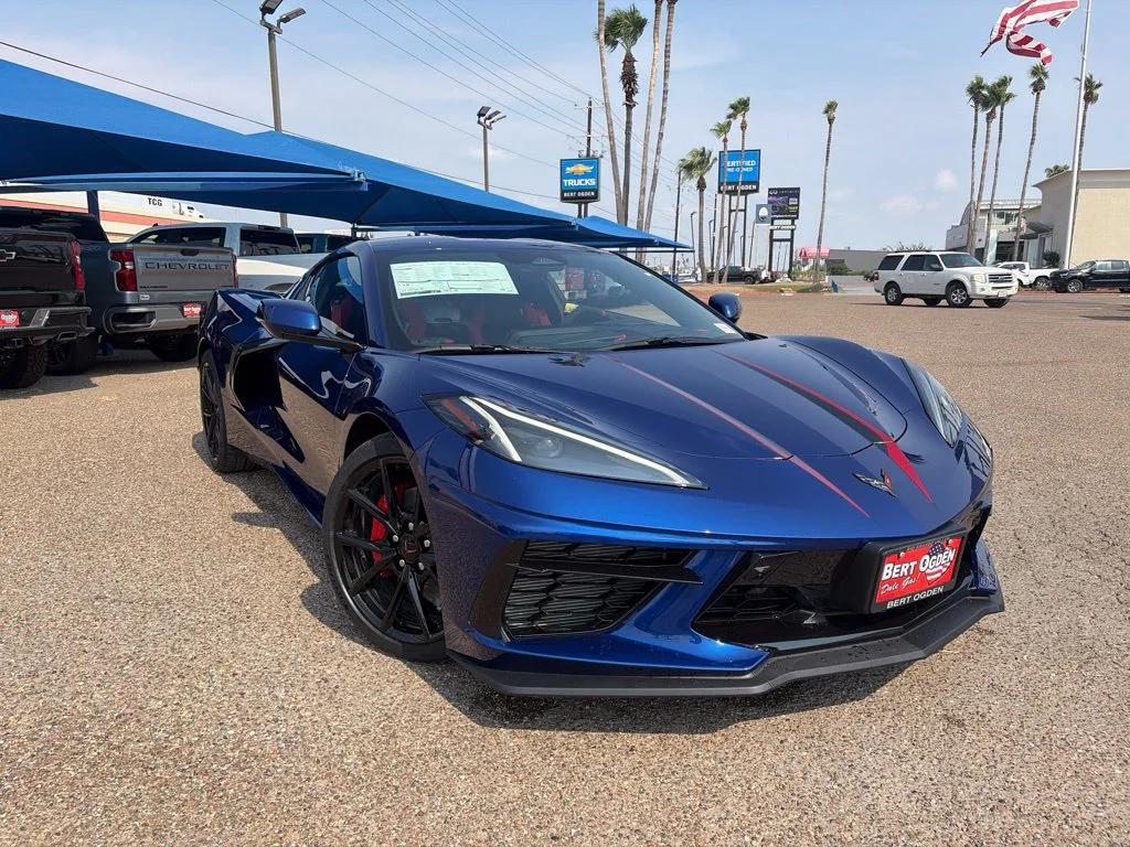 2027 Chevrolet Corvette 2LT