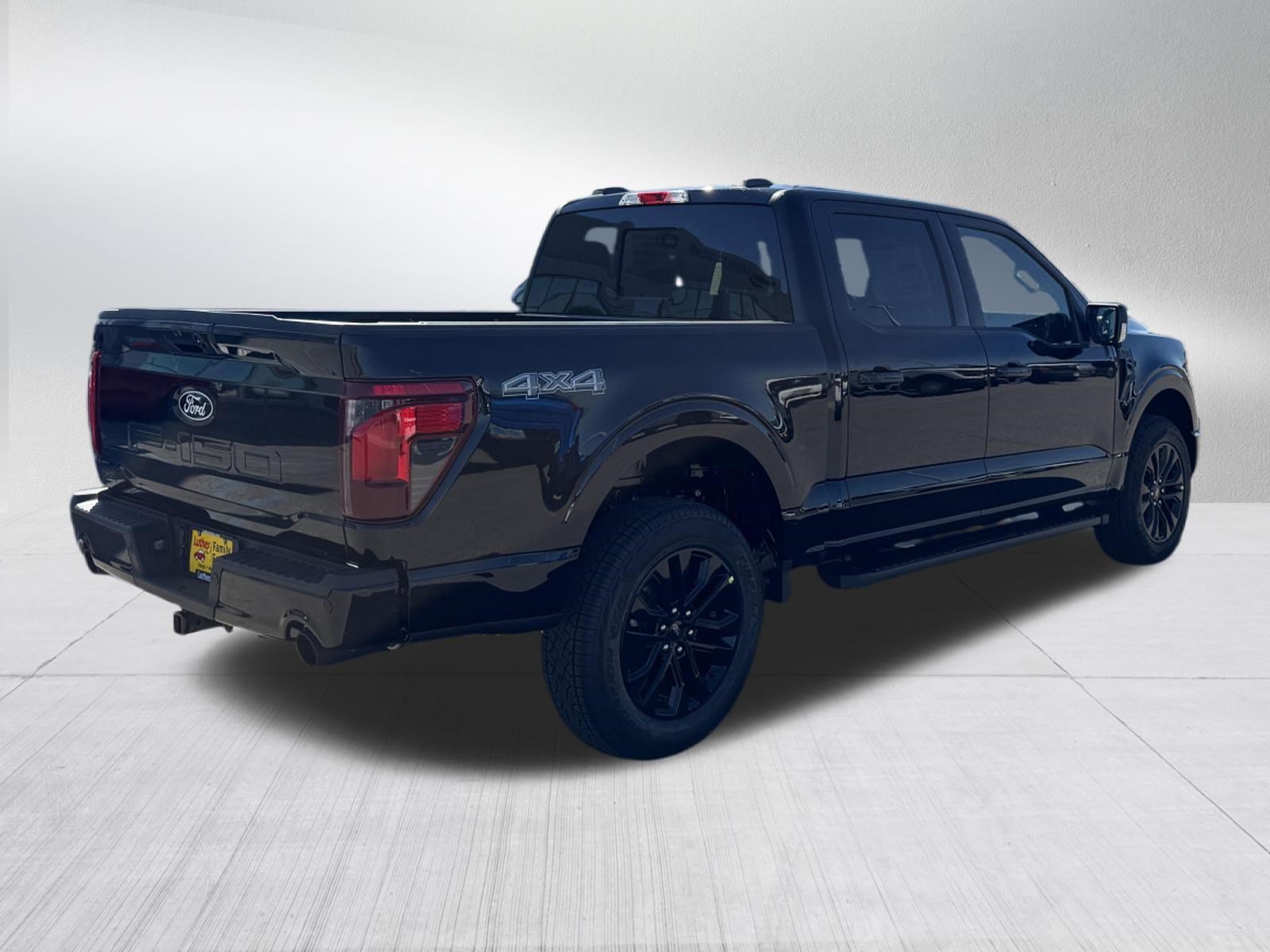 New 2026 Agate Black Metallic Ford XLT image 6