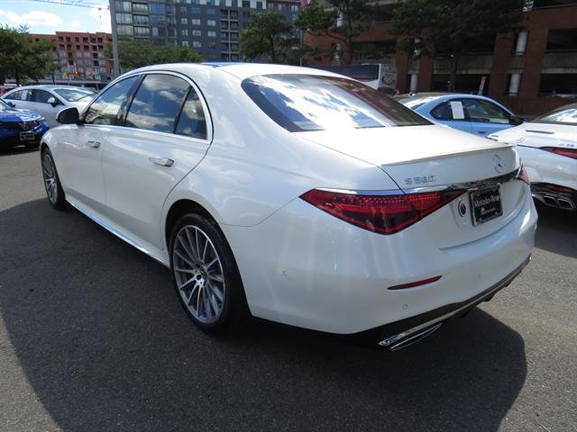 Certified Used 2022  Mercedes-Benz S 500 image 2