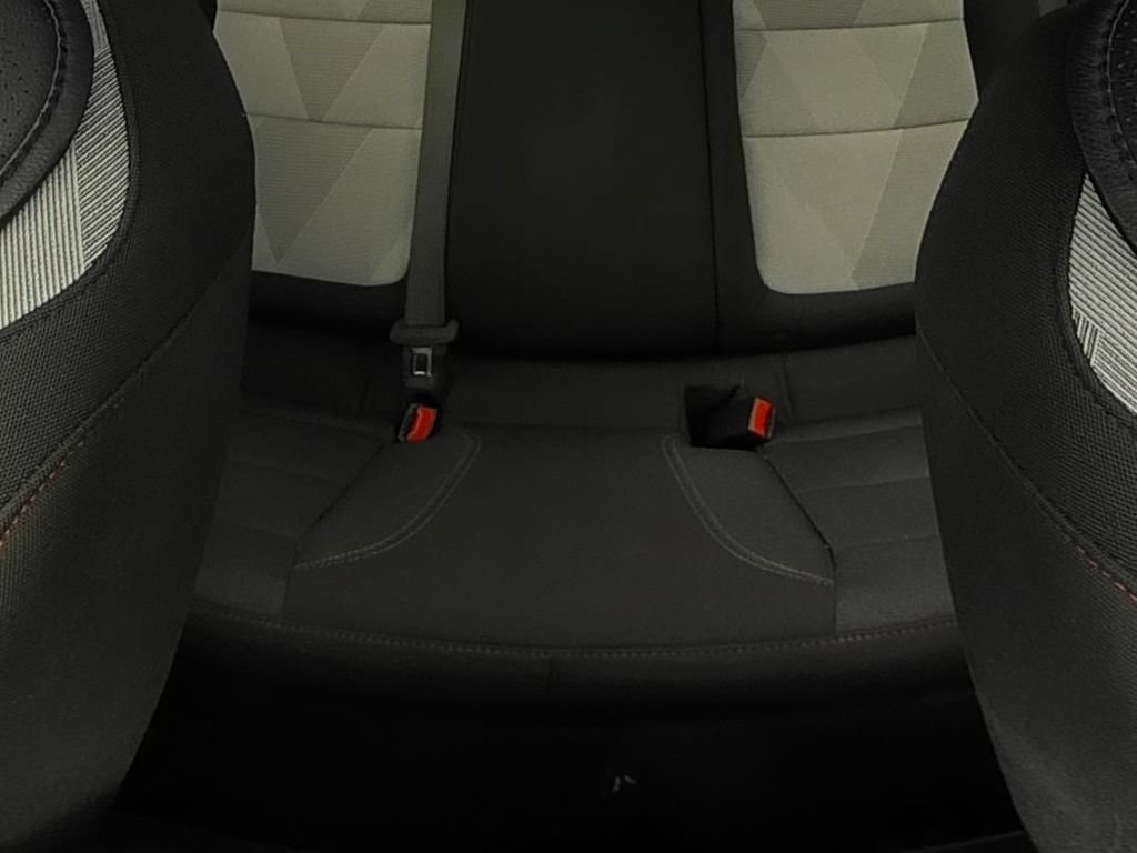 2025 Chevrolet Trax RS - Photo 13