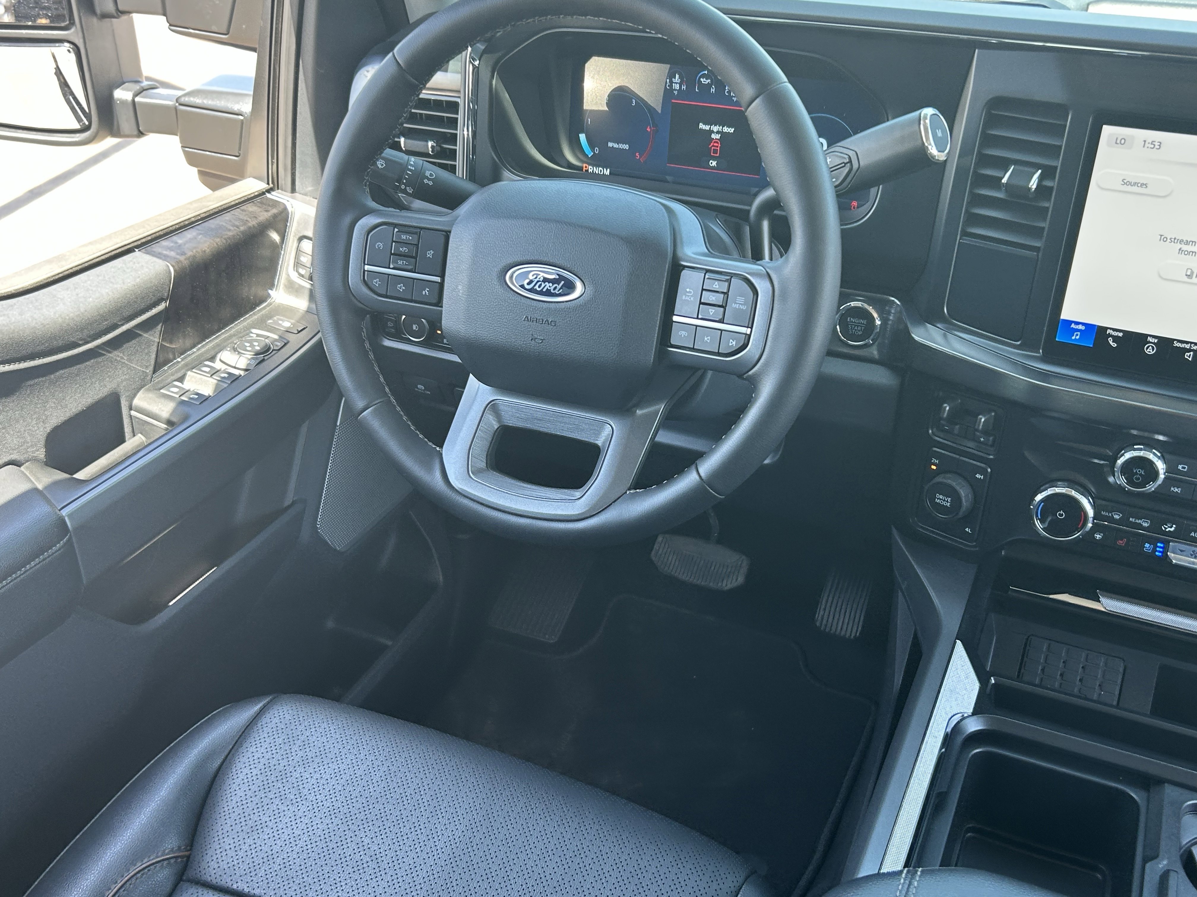 2025 Ford F-250 Super Duty XL - Photo 16