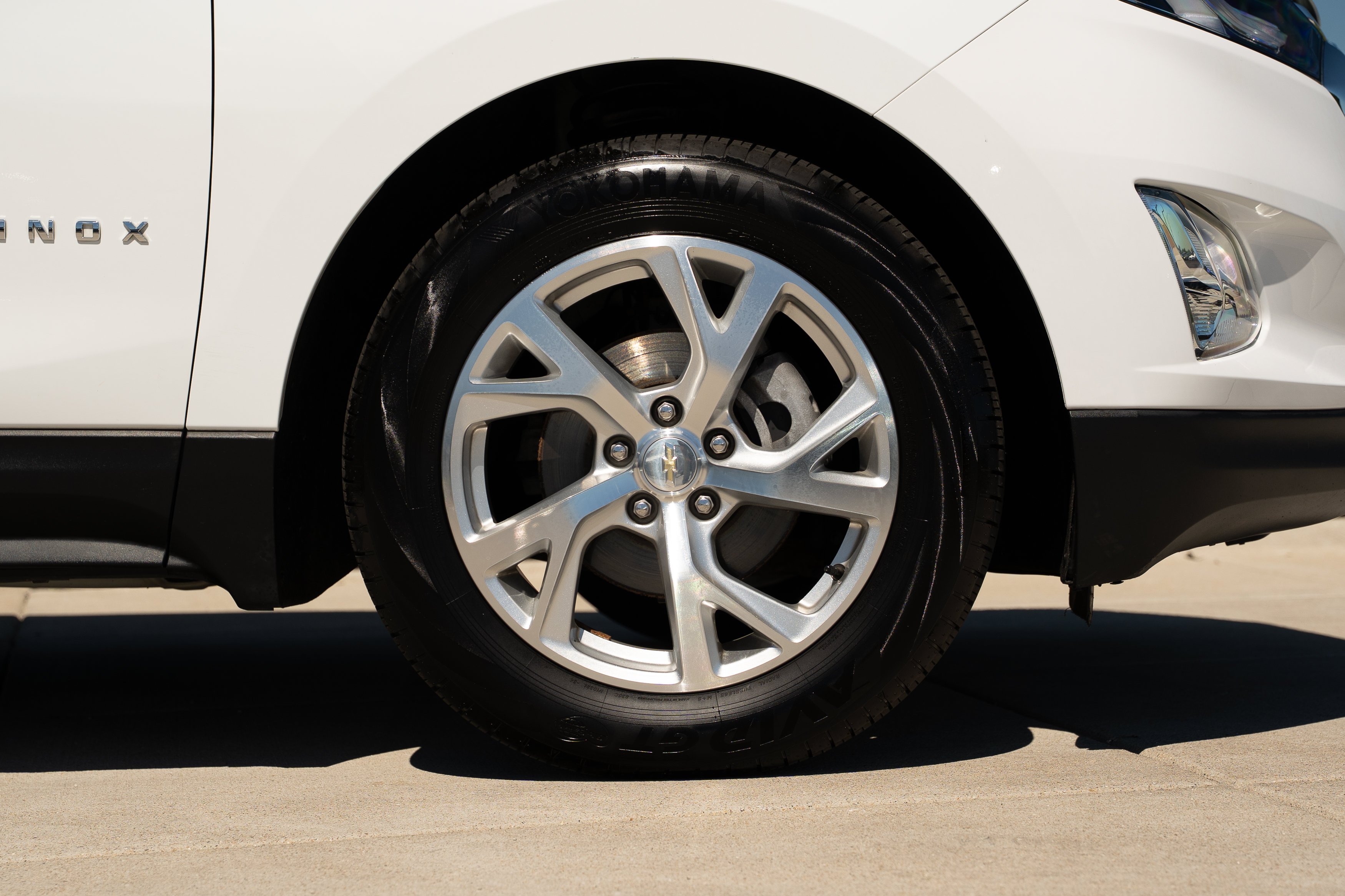 Used 2020 Summit White Chevrolet Premier image 29