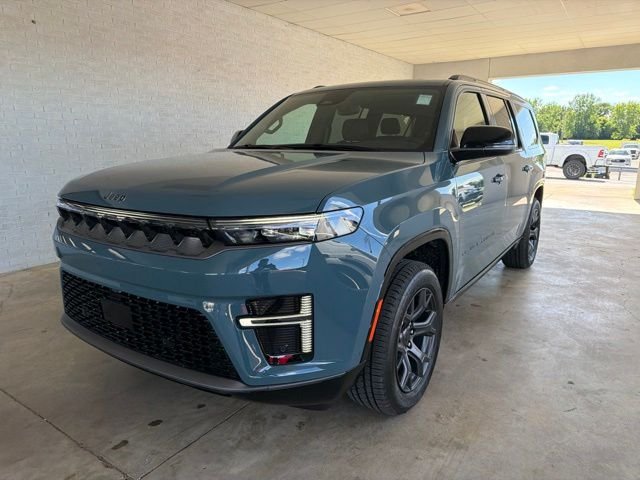 New 2026 Steel Blue Jeep Limited Altitude image 2