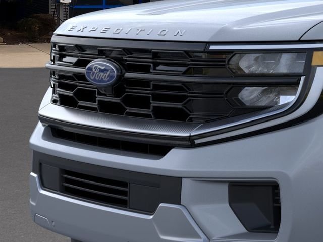 New 2026 Glacier Gray Metallic Tri-Coat Ford MAX Platinum® image 17