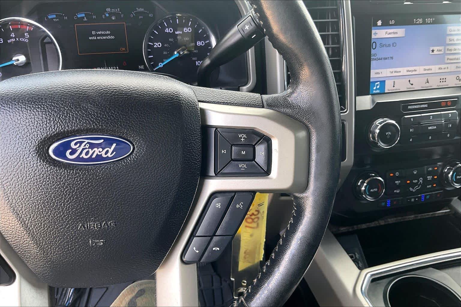 Used 2019 Magnetic Metallic Ford LARIAT image 23