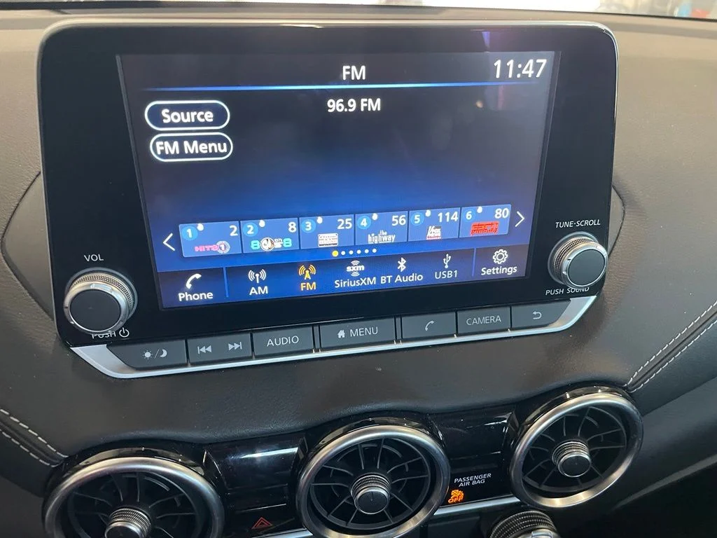 Used 2025 Gray Nissan SV image 15