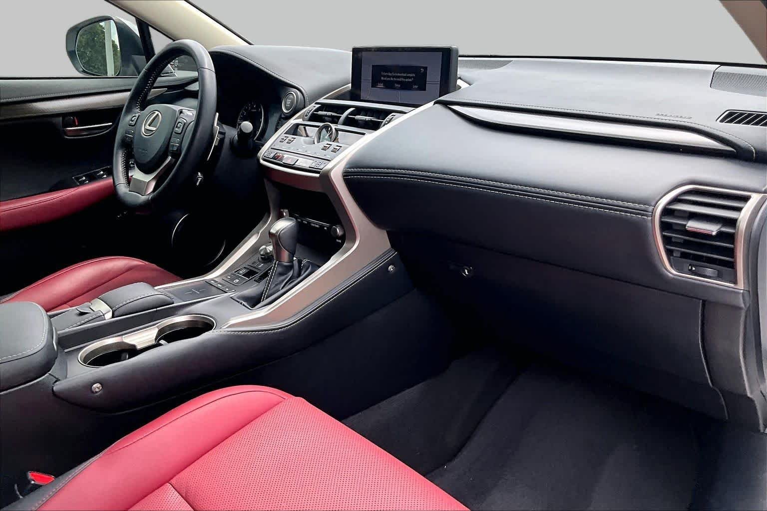 Used 2020 Eminent White Pearl Lexus  image 19