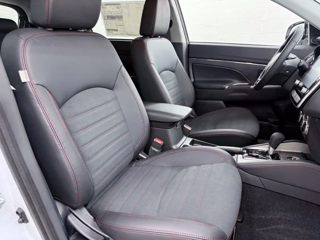 2026 Mitsubishi Outlander Sport SE - Photo 18
