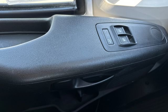 Used 2020 White Ram Base image 10