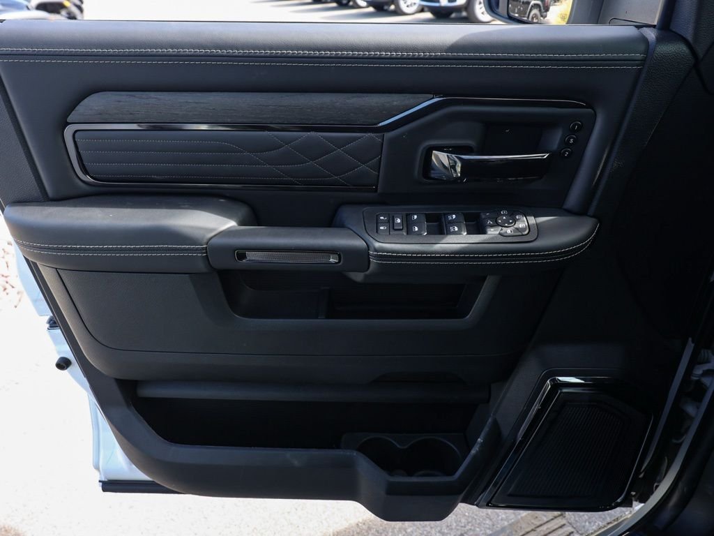 New 2026 Bright White Clear-Coat Exterior Paint RAM Limited image 21