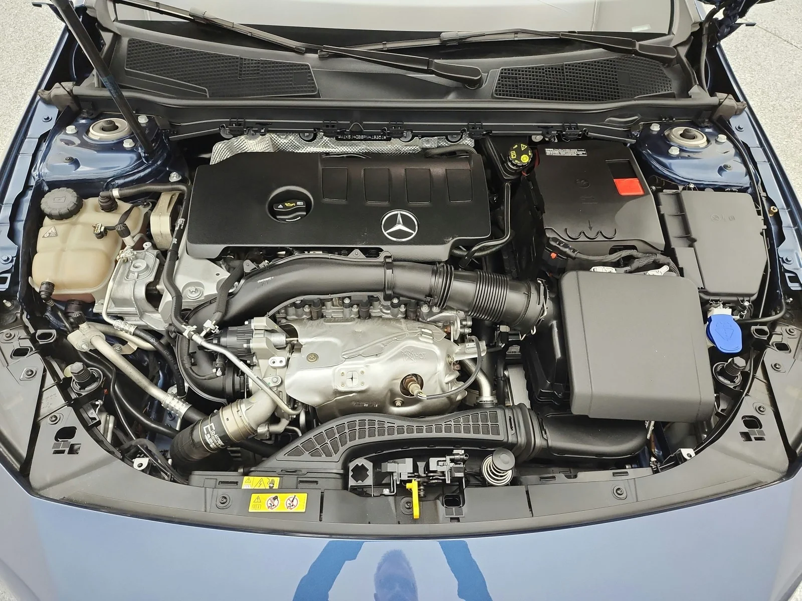 Used 2023 Denim Blue Metallic Mercedes-Benz CLA 250 Coupe image 17