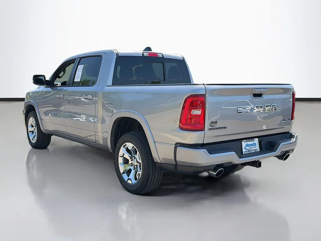 Used 2025 Billet Silver Metallic Ram Big Horn/Lone Star image 8