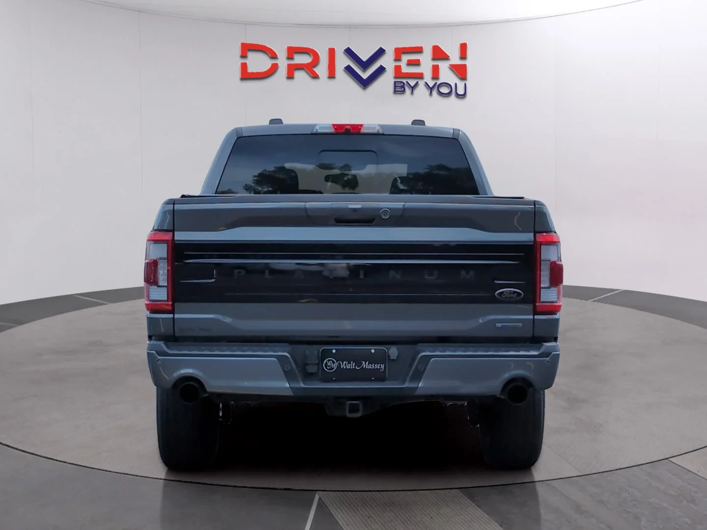Used 2023 Carbonized Gray Ford Platinum image 4