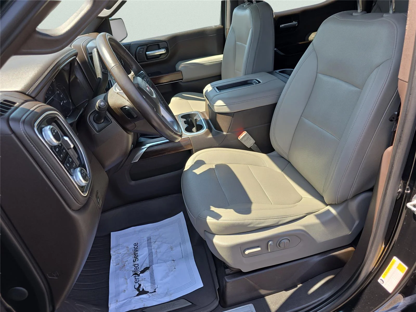 Used 2021 Onyx Black GMC SLT image 11