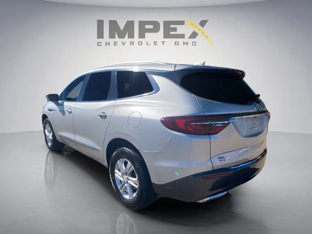 Used 2019 Includes Spectra Gray lower exterior accent color. Buick Essence image 3