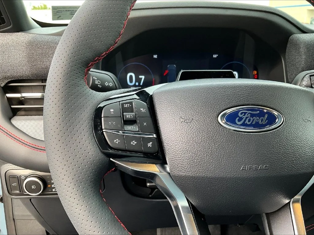 New 2027 Vapor Blue Metallic Ford ST-Line image 20