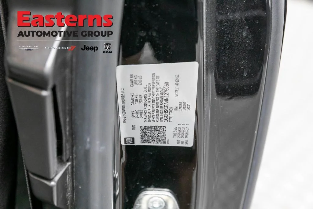 Used 2022 Black Chevrolet LT image 33