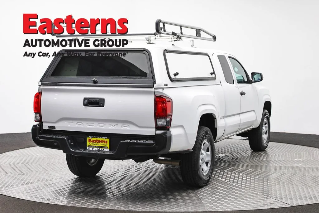 Used 2019 White Toyota SR image 5