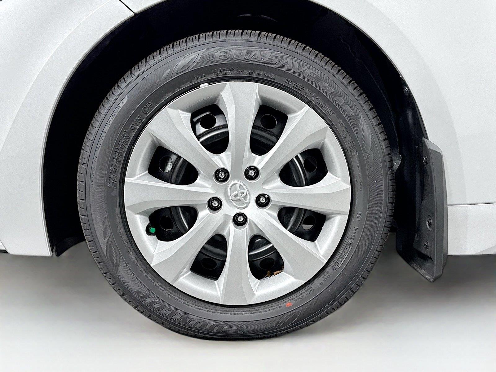 New 2026 Classic Silver Metallic Toyota LE image 12