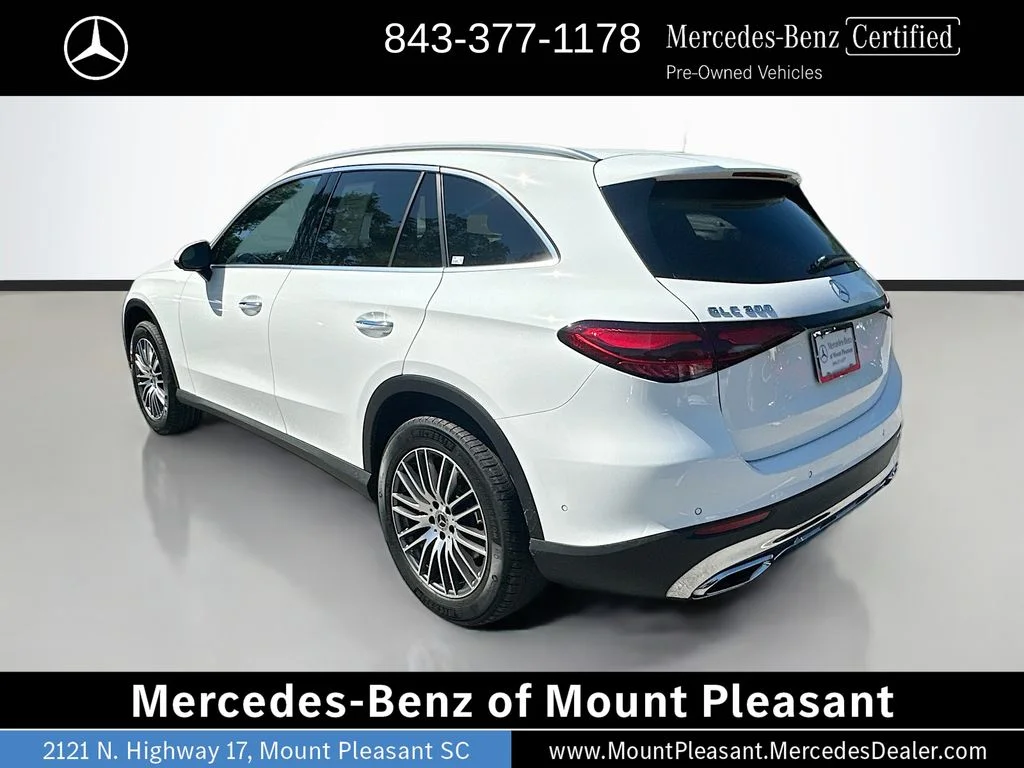 Certified Used 2025 Polar White Mercedes-Benz GLC 300 image 7