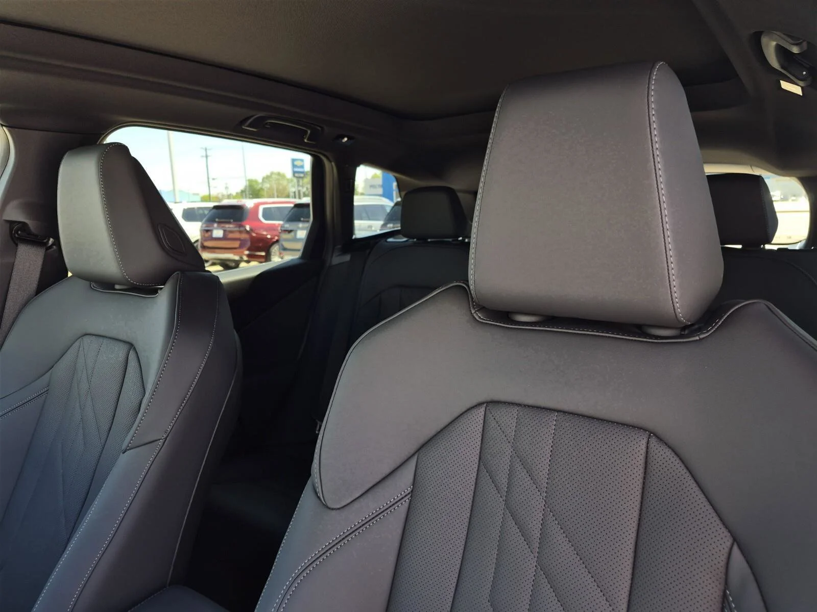 Used 2026 Dune Grey Metallic BMW 30 xDrive image 26