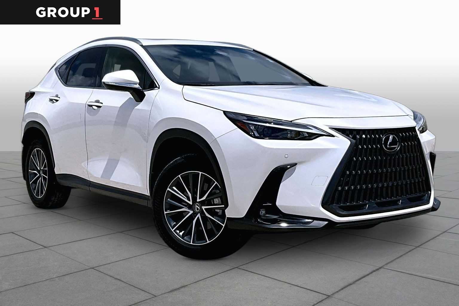 Used 2025 Eminent White Pearl Lexus Premium image 3