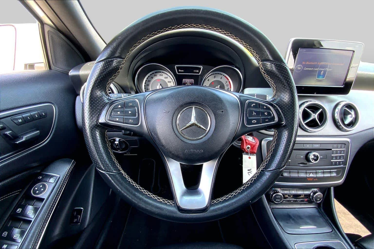 Used 2017 Cirrus White Mercedes-Benz GLA 250 image 6
